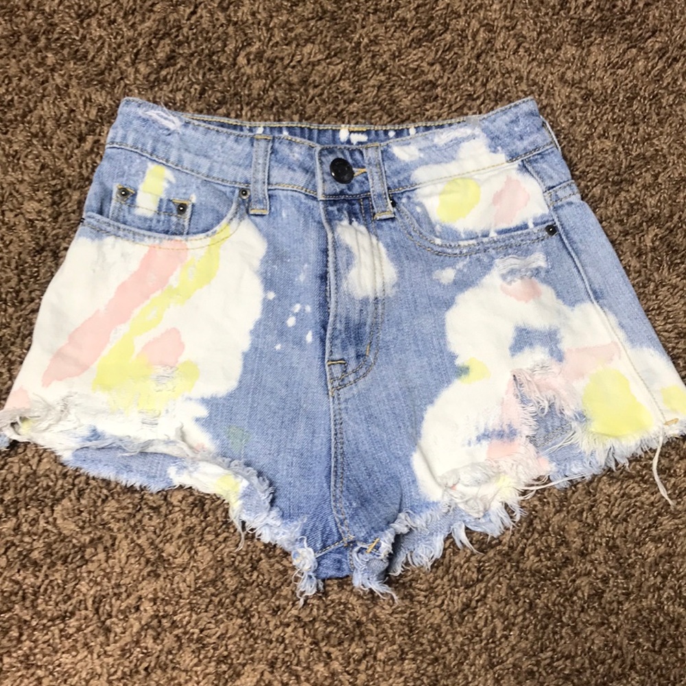 High rise cheeky shorts